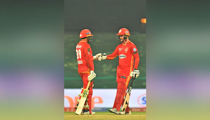Islamabad United openers Usman Khawaja and Colin Munro. —X@PSL/File