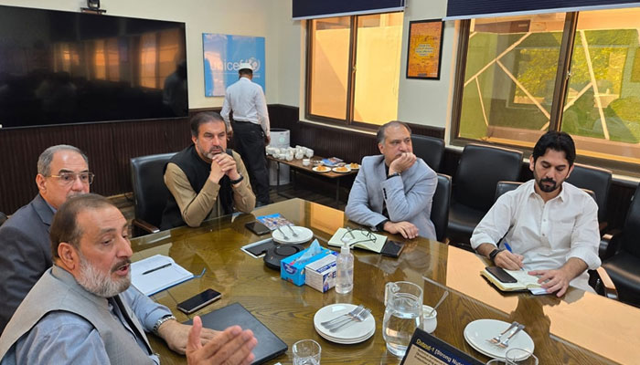 Health Adviser Ihtisham Ali in a meeting during his visit to the Unicef Peshawar office on October 15, 2024. — Facebook@HealthDepartment,KP