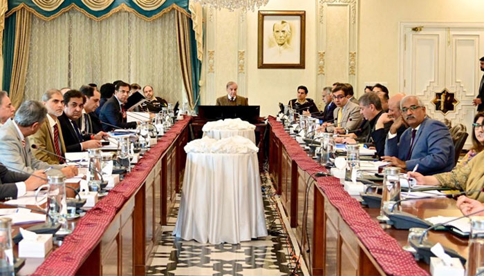 Prime Minister Muhammad Shehbaz Sharif chairs a meeting of Cabinet Committee on Energy in Islamabad on January 14, 2025.— PID