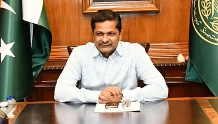 Karachi Commissioner Syed Hassan Naqvi gestures during a meeting on April 15, 2024. — Facebook/@Commissioner Karachi Office