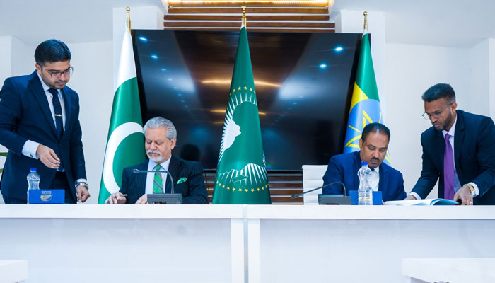 MOU signing ceremony between the Federal Democratic Republic of Ethiopia (FDRE) and the Islamic Republic of Pakistan on January 23, 2025. — X@mfaethiopia