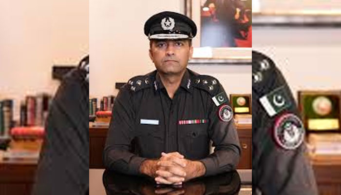 South Range police to foster trust in students through art