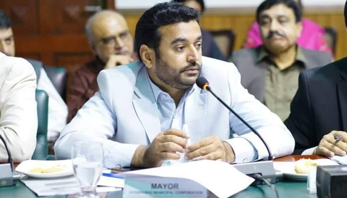 Hyderabad Mayor Kashif Shoro looks right in a meeting on September 19, 2024. — Facebook@Kashif Khan Shoro, Mayor Hyderabad
