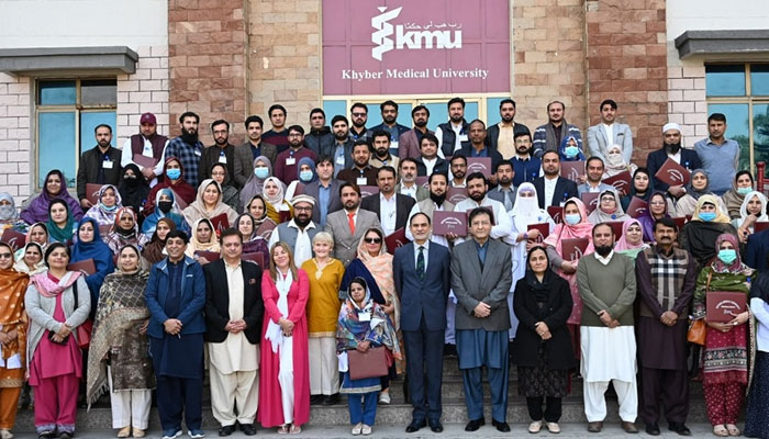 Group of participants during the third batch of “Nursing Leadership & Capacity Building Course at Khyber Medical University (KMU) Peshawar on February 7, 2025. — Facebook@kmupeshawarofficial