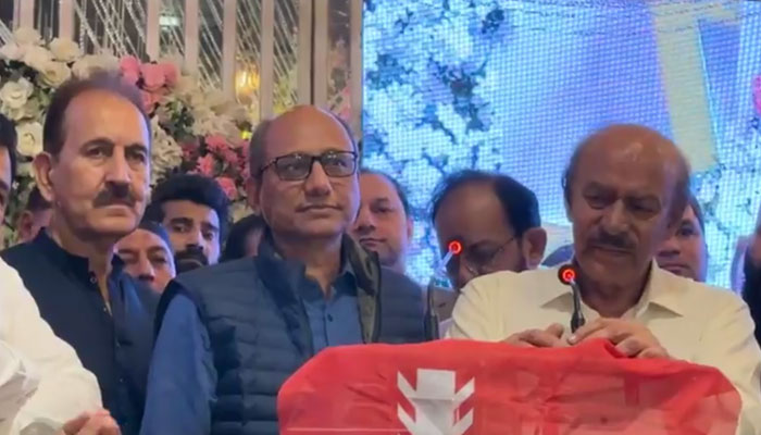 PPP Sindh President Nisar Ahmed Khuhro (right), and PPP Karachi President and Sindh Local Government Minister Saeed Ghani (centre) speak at a program on February 9, 2025. — Screengrab via Facebook@SaeedGhaniPPP