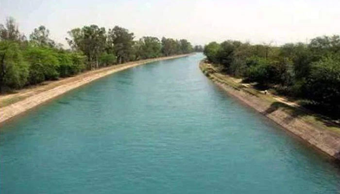 The representational image shows a canal in Pakistan. — APP/File