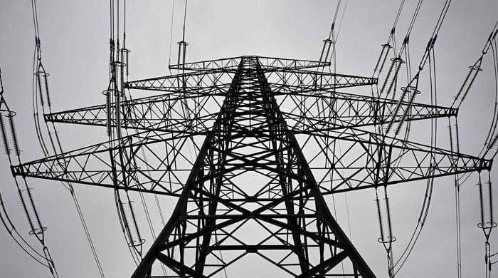 Power bills set to drop as capacity charges, fuel costs, interest rates fall