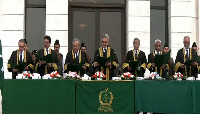 Chief Justice of Pakistan (CJP) Justice Yahya Afridi (centre) administering oath to six newly appointed judges of the apex court on February 14, 2025.— SCP website