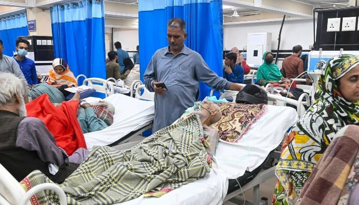 Patients with chest infections and respiratory issues are being treated at a hospital in Lahore on November 8, 2024, as the city battles with worst air quality in the world. — AFP