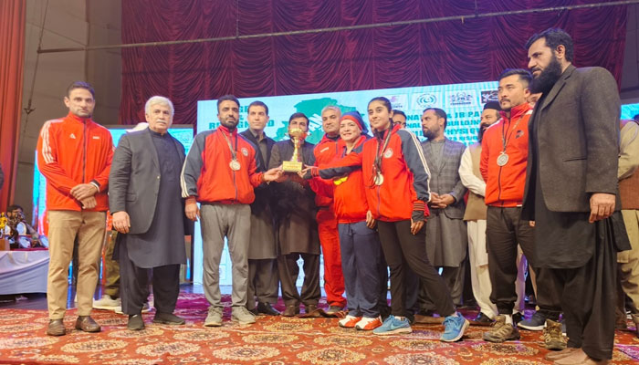 Police athletes receive the 72nd National Bodybuilding Championship award on February 19, 2025. — Facebook@PunjabPolicePakistanOfficial