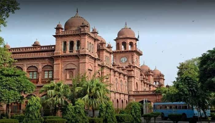 PU holds moot on Islamic arts, architecture