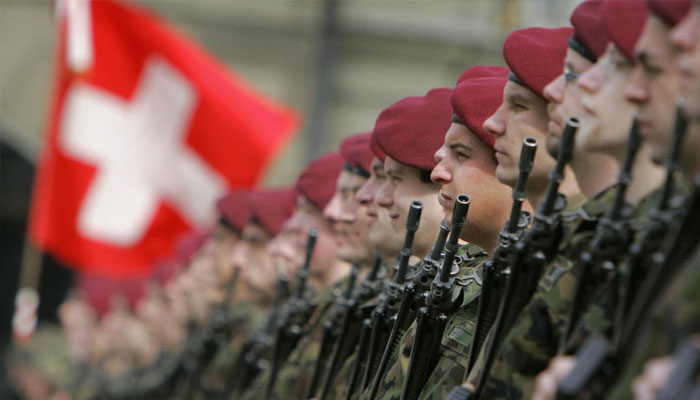 Swiss soldiers in ceremonial guard. —AFP/File