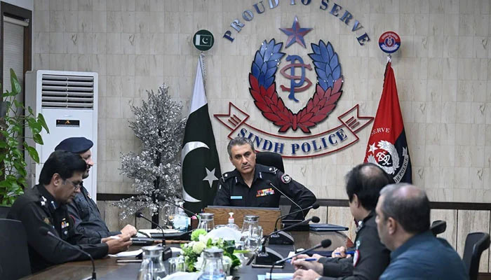 Sindh Police Chief Ghulam Nabi Memon chairs a meeting at the Central Police Office on December 13, 2024. — Facebook@sindhpolicedmc