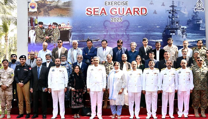 Commander Coast Rear Admiral Faisal Amin (centre) in a group photo with representative of National stakeholders after opening Brief of Exercise SEA GUARD-25 on February 24, 2025. — INP