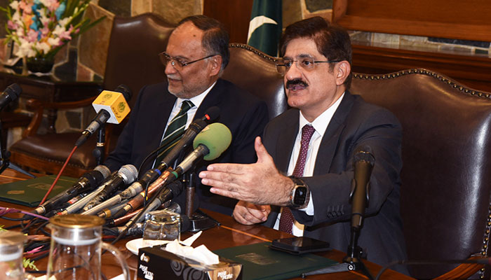 Sindh Chief Minister Murad Ali Shah and Federal Minister Ahsan Iqbal address a Joint Press Conference at CM House on February 24, 2025.— Facebook@SindhCMHouse