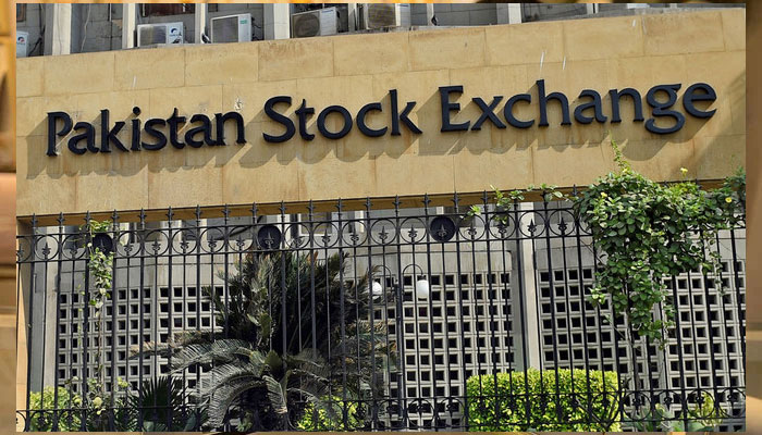Pakistan Stock Exchange written outside its office. —APP/File