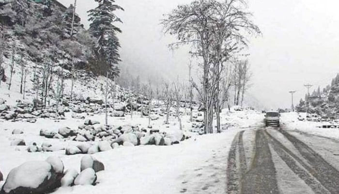 his image shows the view of snowfall in KP. — APP/File