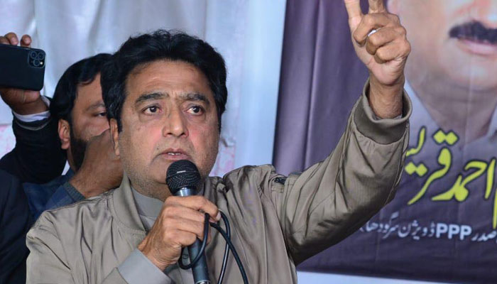 Pakistan People’s Party (PPP) leader and former Chairman Municipal Committee Lalamusa Chaudhry Nadeem Asghar Kaira addresses a public gathering on March 6, 2025. — Facebook@nadeemasgharkaira786