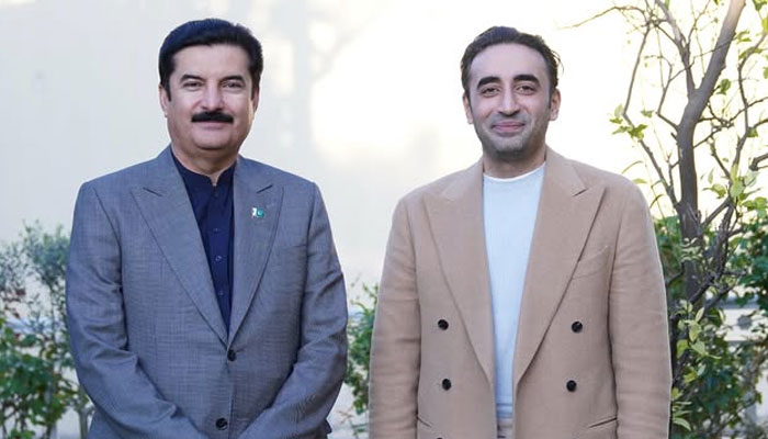 Khyber Pakhtunkhwa (KP) Governor Faisal Karim Kundi calls on Pakistan Peoples Party Chairman Bilawal Bhutto Zardari at the Zardari House on March 6, 2025. — Facebook@Bilawalhouse