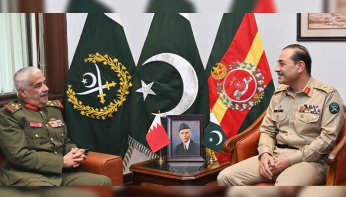 Commander of the National Guard of the Kingdom of Bahrain, Gen Sheikh Mohammed bin Isa bin Salman Al Khalifa (left) and Chief of Army Staff (COAS) Gen Syed Asim Munir in a meeting on March 18, 2025.— PID