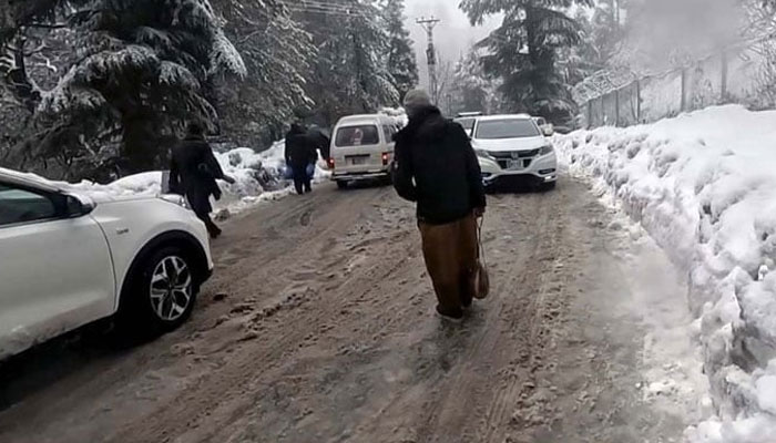 Representational image shows vehicles stuck in snowfall. — PPI/File