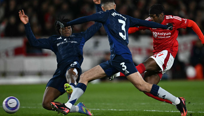 Anthony Elanga (right) in action. —AFP/File