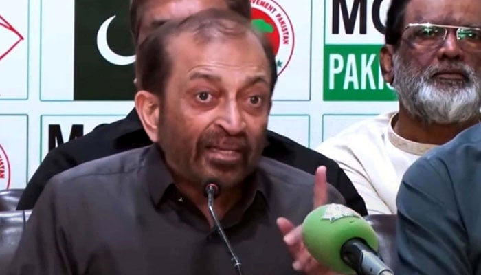 MQM-P leader Dr Farooq Sattar addresses to media persons during press conference, at Bahadurabad Markaz in Karachi on April 4, 2025. — PPI