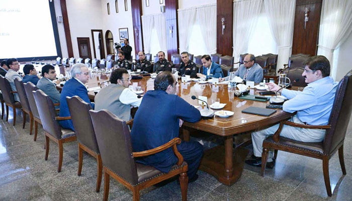 Sindh Chief Minister Syed Murad Ali Shah presides over a meeting at CM House to discuss traffic issues in the city on April 8, 2025. — APP