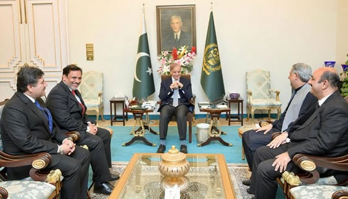 A high-level delegation of lawyers from Balochistan called on Prime Minister Muhammad Shehbaz Sharif in Islamabad, April 8, 2025. —Facebook@GovtofPakistan