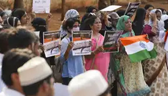 People stage a protest against the Waqf (Amendment) Act, 2025, at Freedom Park, in Bengaluru, Karnataka. — PTI/File