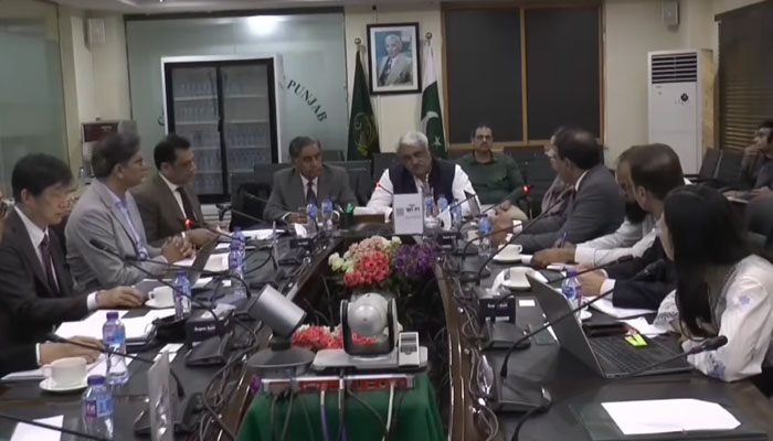 Provincial Health Minister Khawaja Salman Rafique (centre right)  and CM’s Adviser Dr Azhar Mahmood Kayani (centre left) chair a meeting on health sector in Punjab on April 9, 2025. — Screengrab via Facebook@SalmanRafiquePK