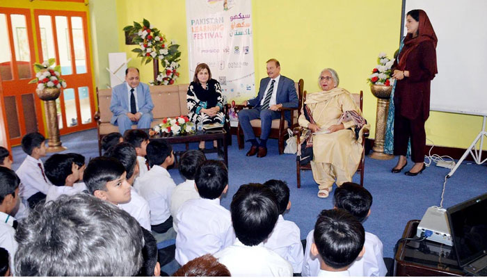 Parliamentary Secretary Madam Farah Naz Akbar and others attend a storytelling session held at IMCB G6/3 on April 10, 2025. — NNI