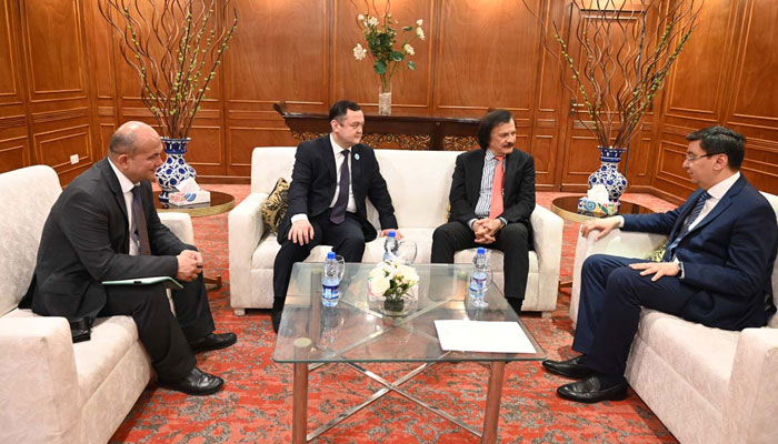 Special Assistant to the Prime Minister on Industries and Production Haroon Akhtar Khan (centre right)  held a meeting with the Minister for Tourism of Uzbekistan Umid Shadiev (right) in Islamabad on April 11, 2025. — APP