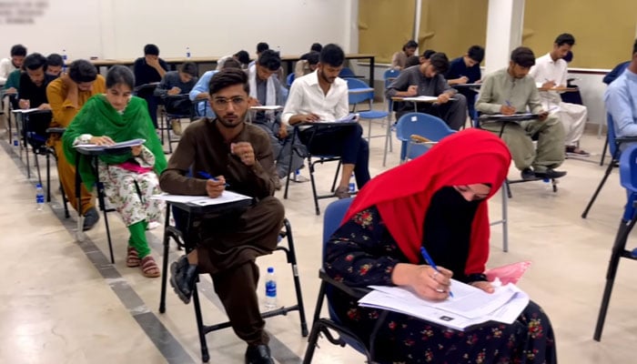 Students give an Admission Entry Test for the Academic Session Fall 2025 (Round 01) in Aror University on April 13, 2025. — Screengrab via Facebook@aroruniversitysukkur