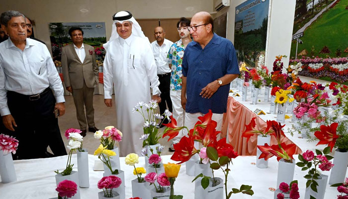 Ambassador of Saudi Arabia Nawaf bin Saeed Al-Maliki (centre) and CEO of Attock Group of Companies Shoaib A. Malik (right) visit and appreciate the flower display at the 76th Annual Flower Show 2025 organized by Attock Oil Group at Morgah Club on April 15, 2025. — APP