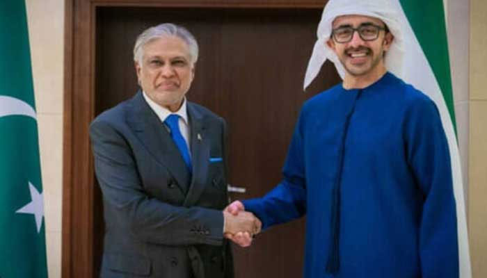 Deputy Prime Minister Ishaq Dar (left) receives UAE Deputy Prime Minister Sheikh Abdullah bin Zayed Al Nahyan in Islamabad. — X@ForeignOfficePk/File
