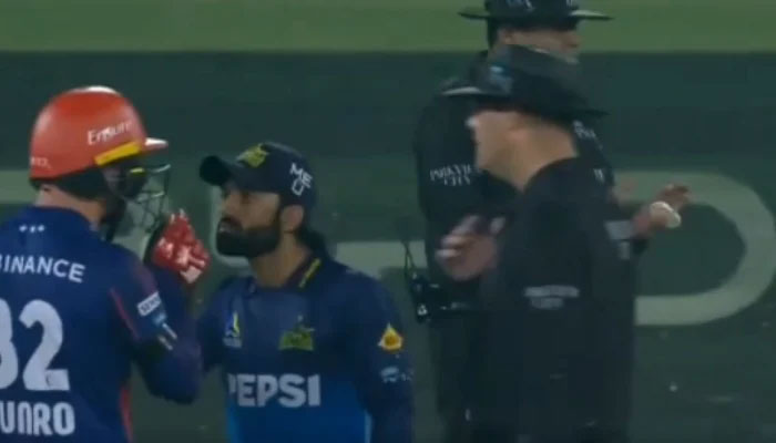 Colin Munro and Mohammad Rizwan engaged in heated exchange during the Pakistan Super League (PSL) 10 match between Islamabad United ad Multan Sultans at the Multan Cricket Stadium on April 23, 2025. — Screengrab via PSL