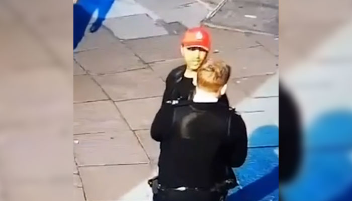 This footage shows  the Metropolitan Police arrested an Indian-origin British-Kashmiri Ankit Love. — Reporter