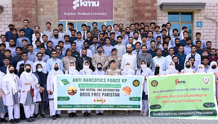 Participants are holding walk to raise awareness among youth regarding the rising trend of drug abuse and India’s water aggression organised by KMU in collaboration with the ANF in Peshawar on April 29, 2025. — PPI