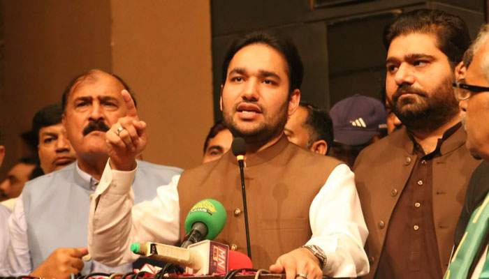 Provincial Minister for Labour, Manpower, Youth Affairs and Sports Malik Faisal Ayub Khokhar  addressing the Workers Convention on the eve of Labour Day on May 1, 2025. — Facebook@mpafaisal161