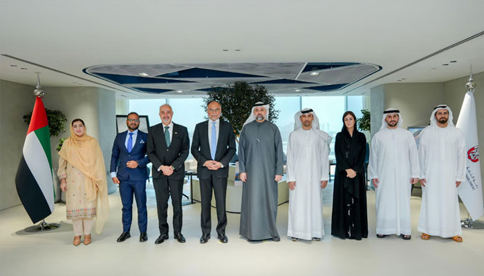 Federal Minister for Planning, Development and Special Initiatives Professor Ahsan Iqbal, and and the officials of the Department of Government Enablement (DGE) posing for photo, May 3, 2025. — Radio Pakistan