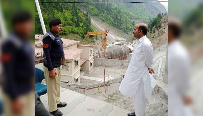 Regional Police Officer (RPO) Malakand Division Sher Akbar Khan (right) visits the Matiltan Hydropower Project and reviewed the security arrangements on May 4, 2025. — Facebook@malakandregionpolice