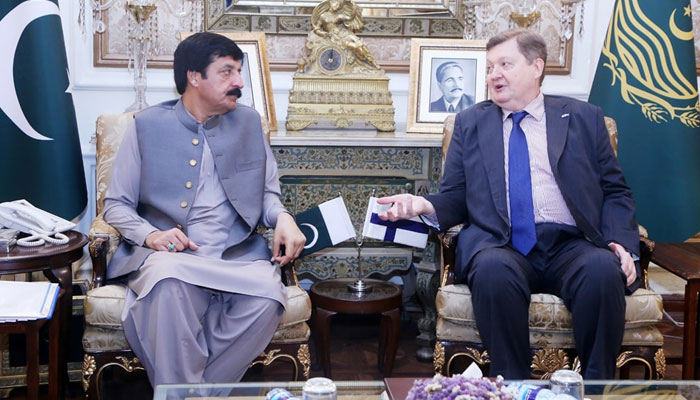 Punjab Governor Sardar Saleem Haider Khan (left) in a meting with Finnish Ambassador Hannu Ripatti at the Governor’s House on May 7, 2025. — Facebook@sardarsaleemhaidergroup
