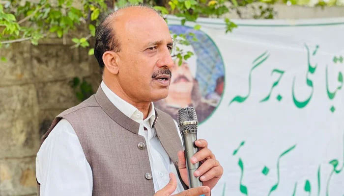 Member of the National Assembly (MNA) Yusuf Khan addresses a gathering. — Facebook@YousafkhanPTINA33/File