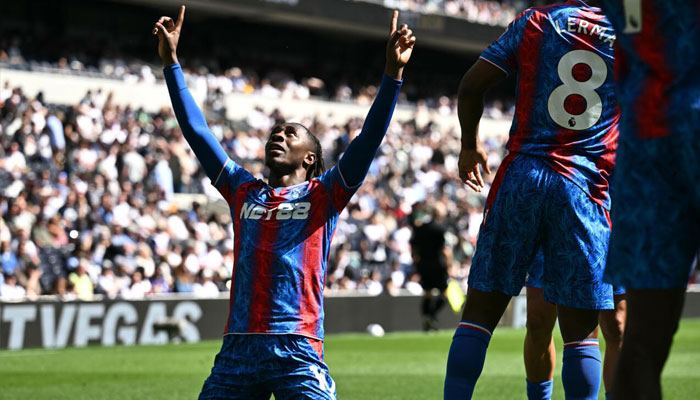 Eberechi Eze (left) of the Crystal Palace in the FA Cup.— AFP/File