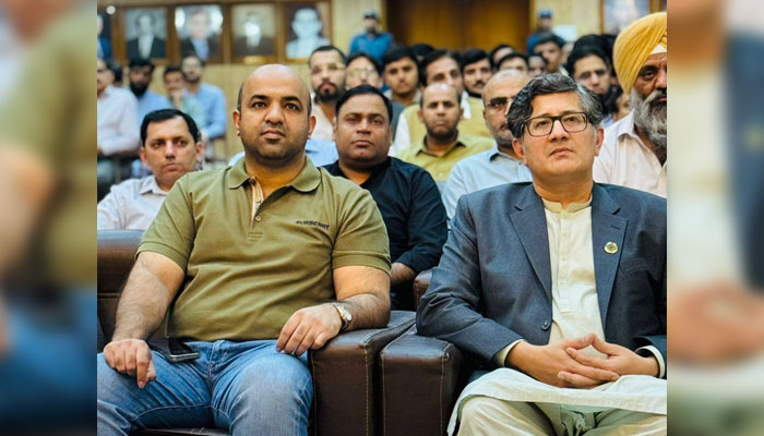 Punjab Minister for Higher Education Rana Sikandar Hayat (left) and Vice Chancellor Prof Dr M Omer Chaudhry (right) attend a ceremony to mark Youm-e-Tashakur (Day of Gratitude) in recognition of the success of operation ‘Bunyan-un-Marsoos’ organised by GCU Lahore on may 16, 2025. — Facebook2RanaSikandarHayat.Official