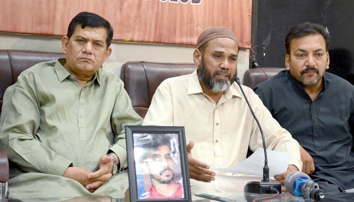 Relatives of missing person Farukh Ahmed are holding press conference for his recovery at the Karachi Press Club on May 21, 2025. — PPI
