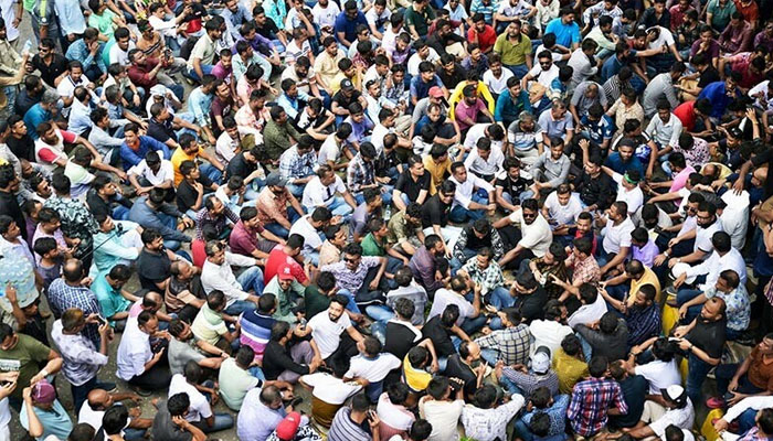 Bangladesh Nationalist Party supporters gather near Chief Adviser Muhammad Yunus’ residence in Dhaka on May 21, 2025. — AFP