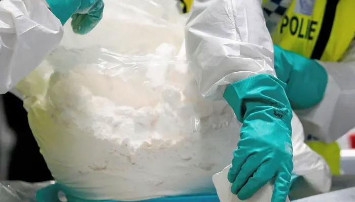 Sri Lankan police narcotic bureau officers destroy seized cocaine under judicial supervision in Colombo, Sri Lanka April 1, 2019. — Reuters