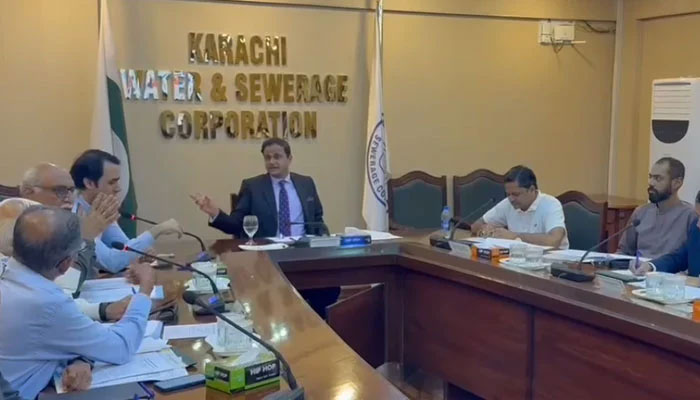 Karachi Mayor and KWSC Chairman Barrister Murtaza Wahab chairs a meeting of directors of the Karachi Water & Sewerage Corporation (KWSC) on May 17, 2025. — Screengrab via Facebook@barristermurtazawahabofficial